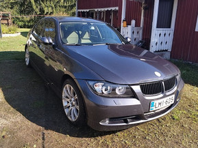 BMW 325