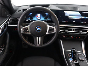 BMW i4 M50