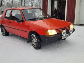 Peugeot 205