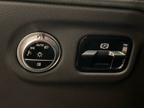 Mercedes-Benz EQS SUV