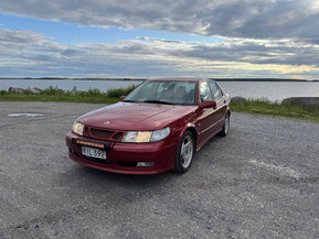 Saab 9-5