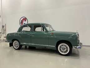 Mercedes-Benz 180