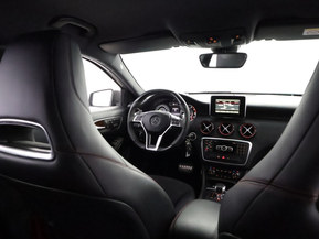 Mercedes-Benz A 45 AMG