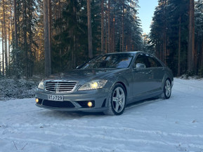 Mercedes-Benz S