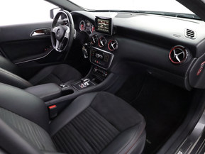 Mercedes-Benz A 45 AMG