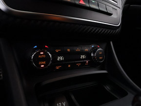 Mercedes-Benz A 45 AMG