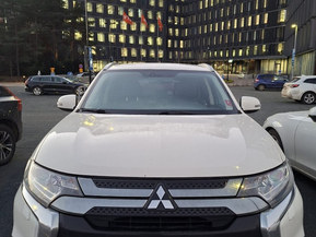 Mitsubishi Outlander PHEV