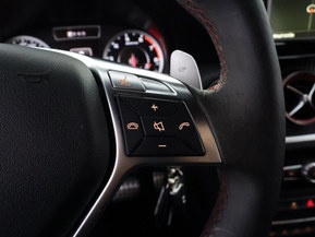 Mercedes-Benz A 45 AMG