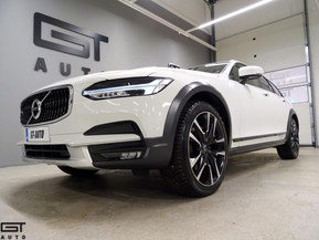 Volvo V90 Cross Country