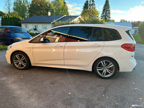 BMW 220