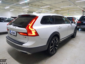 Volvo V90 Cross Country