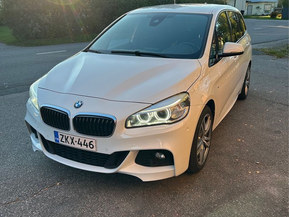 BMW 220
