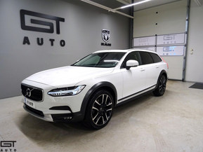 Volvo V90 Cross Country