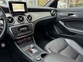 Mercedes-Benz CLA 45 AMG