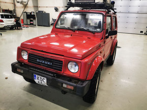 Suzuki Samurai