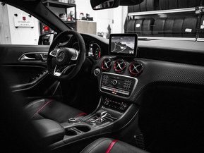 Mercedes-Benz A 45 AMG