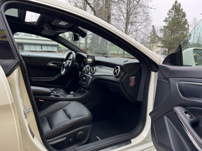 Mercedes-Benz CLA 45 AMG