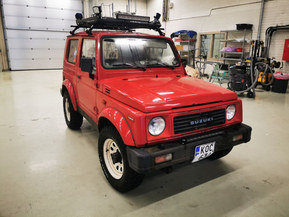Suzuki Samurai