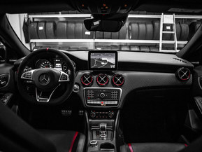 Mercedes-Benz A 45 AMG