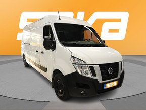 Nissan NV400