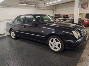 Mercedes-Benz E
