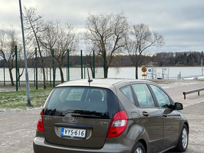 Mercedes-Benz A