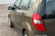 Mercedes-Benz A