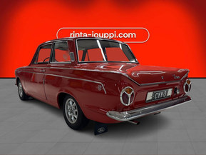Ford Cortina