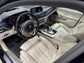 BMW 730