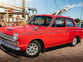 Ford Cortina