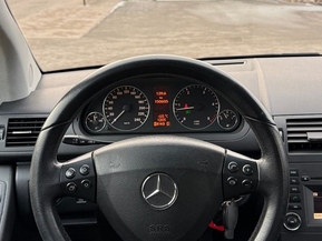 Mercedes-Benz A