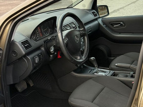Mercedes-Benz A