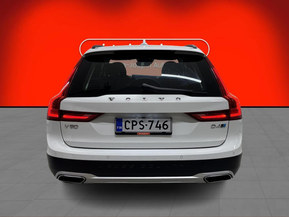 Volvo V90 Cross Country