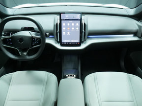 Volvo EX30 Cross Country