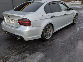BMW 335