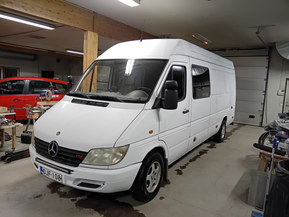 Mercedes-Benz Sprinter
