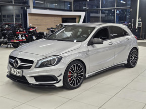 Mercedes-Benz A 45 AMG