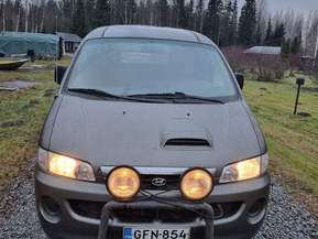 Hyundai H1 Van