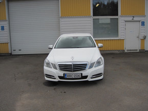 Mercedes-Benz E