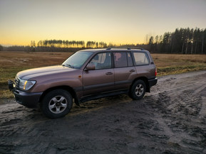 Toyota Land Cruiser
