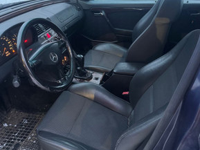 Mercedes-Benz C