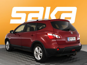 Nissan Qashqai+2