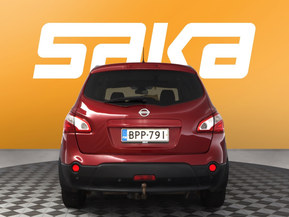 Nissan Qashqai+2