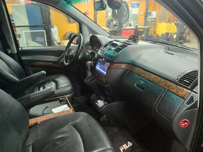 Mercedes-Benz Viano