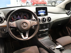 Mercedes-Benz B