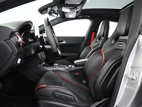 Mercedes-Benz CLA 45 AMG