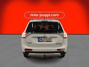 Mitsubishi Outlander PHEV