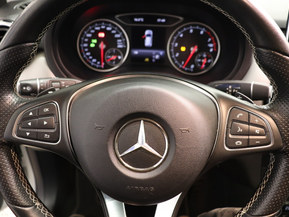 Mercedes-Benz B