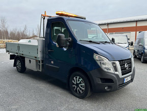 Nissan NV400