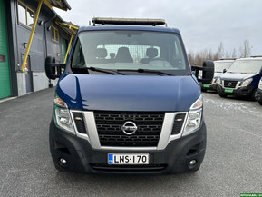 Nissan NV400